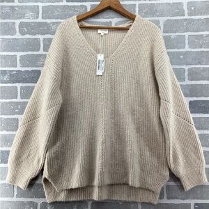 Gentle Fawn Tan‎ V Neck Oversized Sweater Size Medium